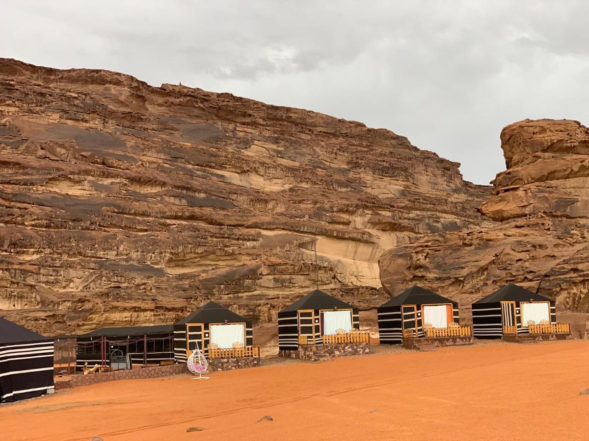 Rum Crown Wadi Rum Exterior foto