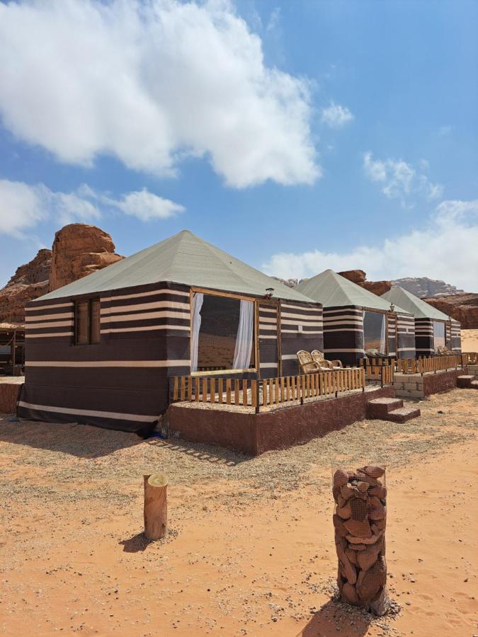 Rum Crown Wadi Rum Exterior foto