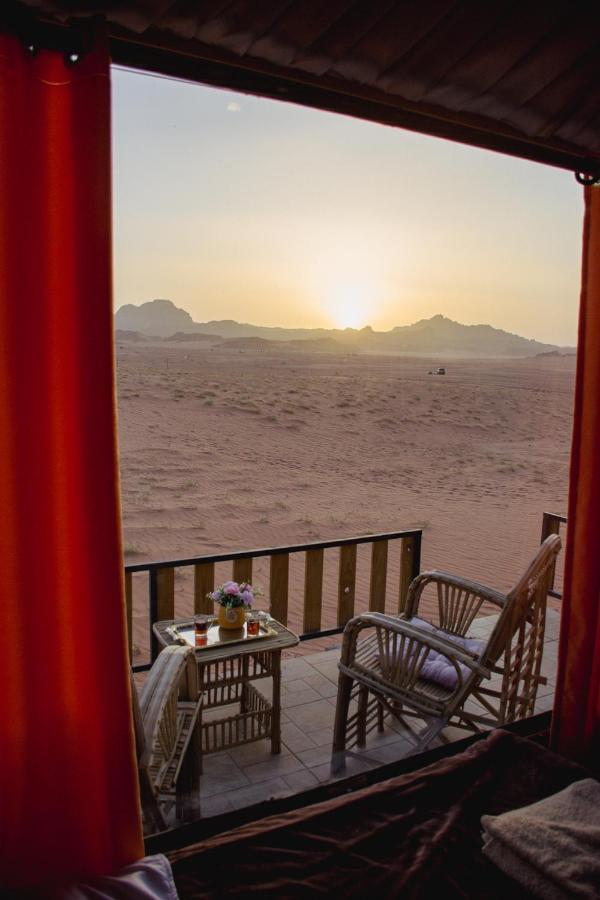 Rum Crown Wadi Rum Exterior foto