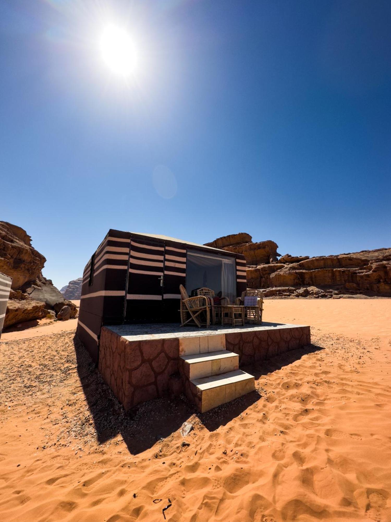 Rum Crown Wadi Rum Exterior foto